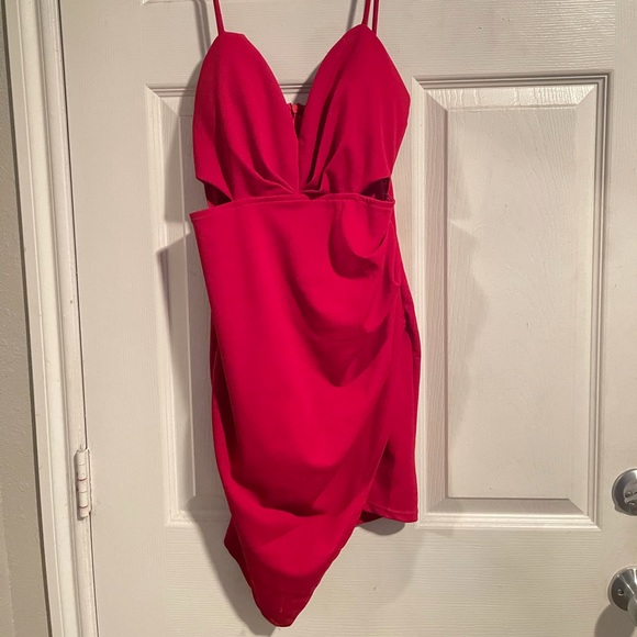 Dress - Picture 2 of 7